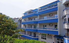 Blue Palace Guest House